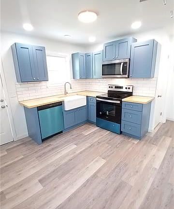 2nd image of 108 Lehigh Ave