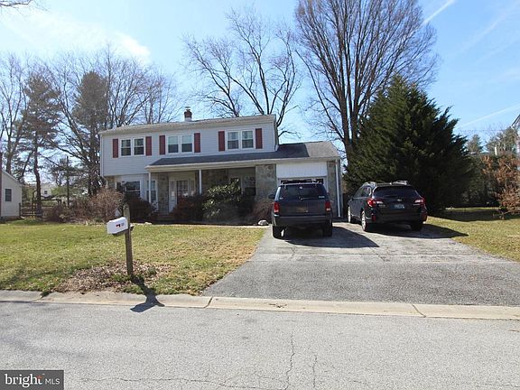 2nd image of 111 Dunbarton Dr