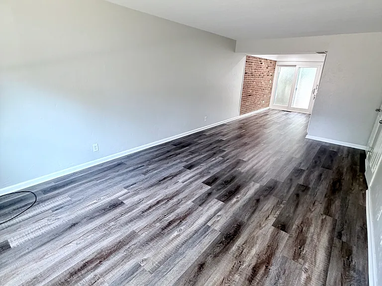 5822 Spotswood Dr #5822 — Photo 3