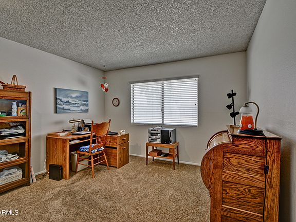 4th image of 9520 W Rolling Hills Dr