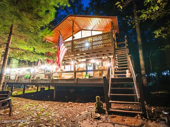 5449 Jennifer Ln, Tobyhanna, PA 18466