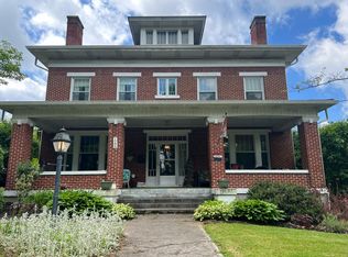 1298 Washington St E, Lewisburg, WV