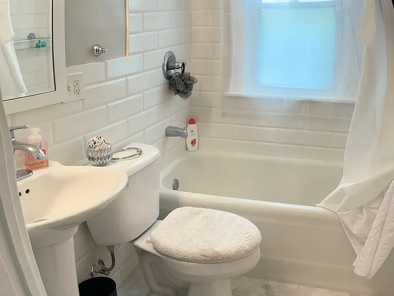 2931 Natchez Ave S — Photo 10