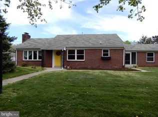 1521 4th Ave, York, PA 17403