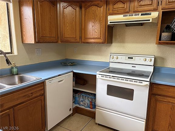 5th image of 150 Manganese St