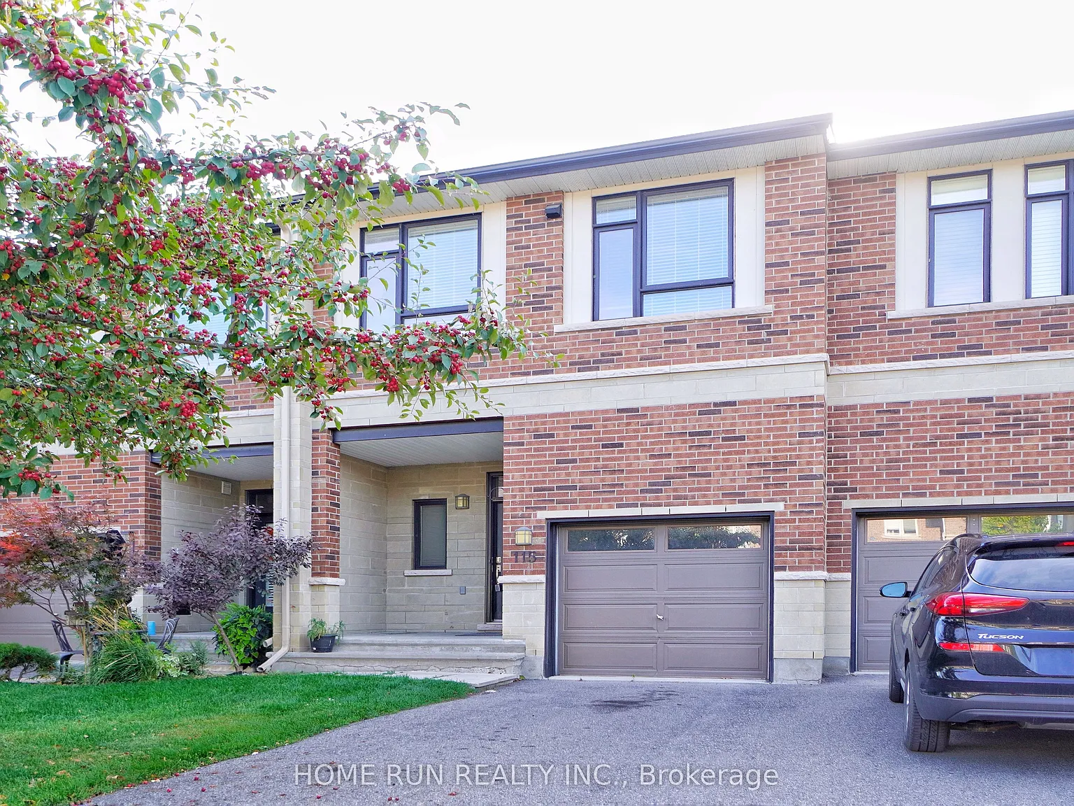 3 bed, $2,700 — Photo 1