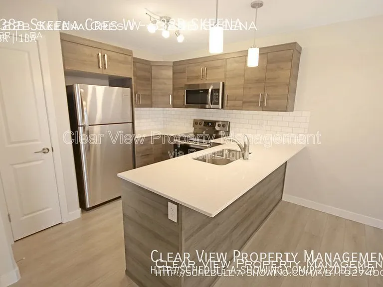 338 Skeena Cres W #LOWER LEVEL — Photo 10