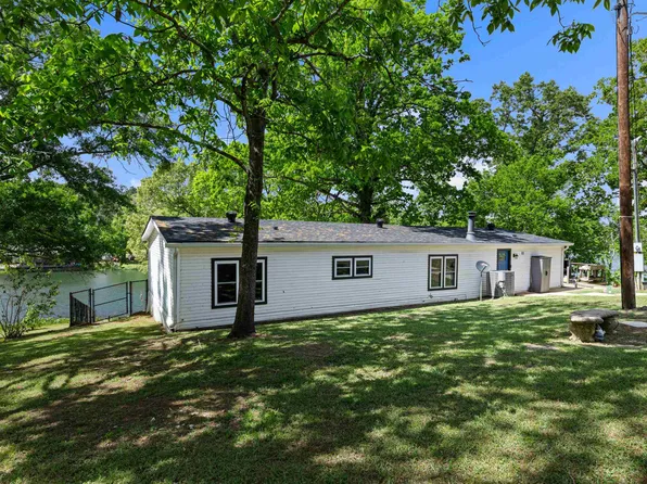 11 Florey Lake Rd, Kilgore, TX 75662