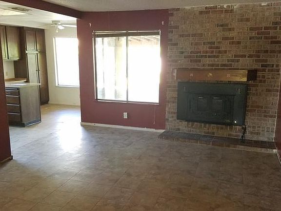 Separage Family Room