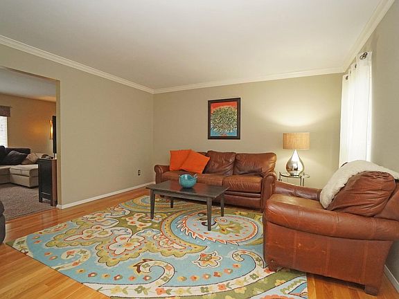 3rd image of 2278 Bruns Ln