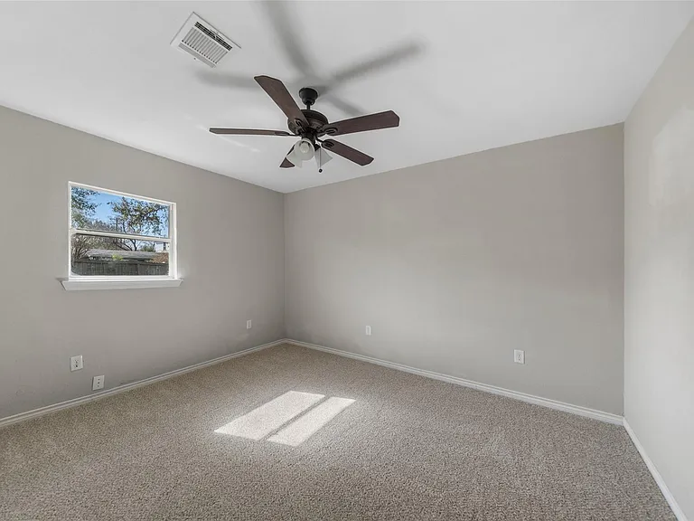 7019 Sur Ct — Photo 13