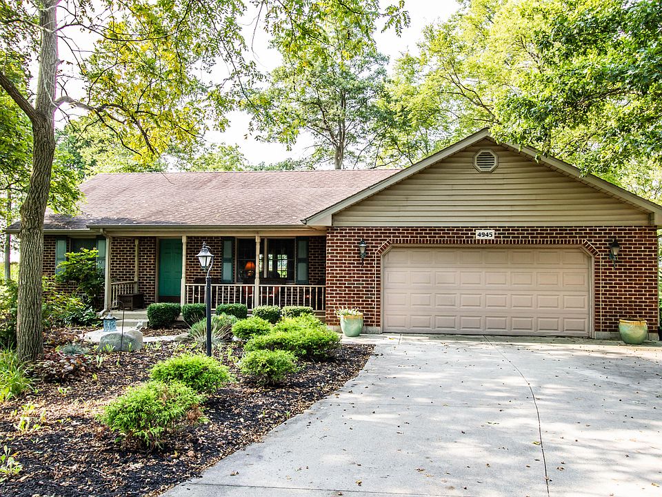 1st image of 4945 Beechwood Dr
