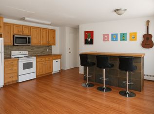 1105 11th St APT 9, Boulder, CO 80302