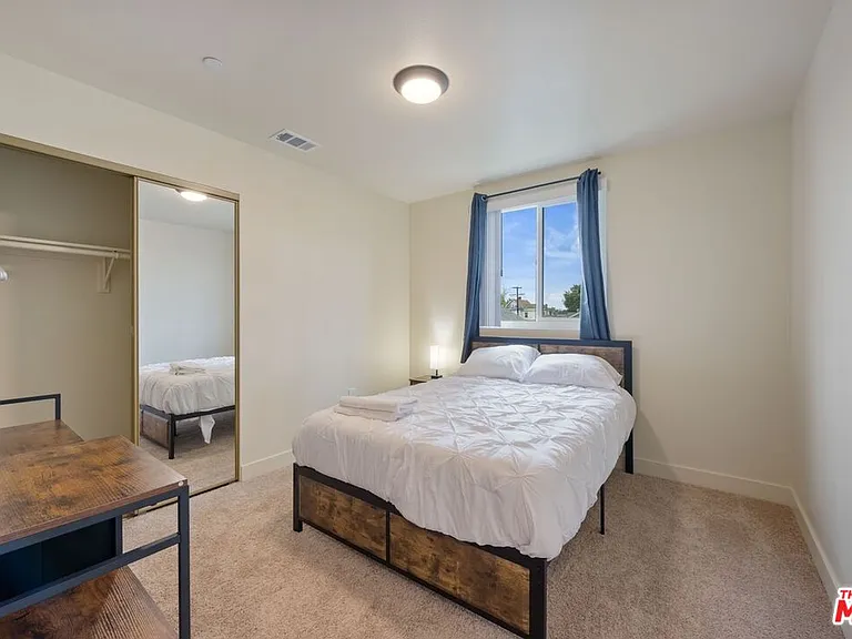 4828 McKinley Ave — Photo 9