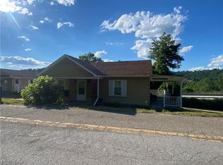 56559 Boyd Ave, Bridgeport, OH 43912