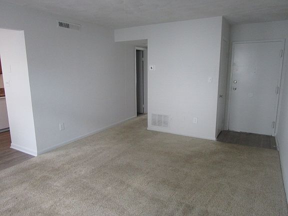 2nd image of 3134 Azalea Garden Rd #3134B