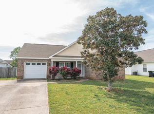 118 Cedarland Dr, Warner Robins, GA 31088
