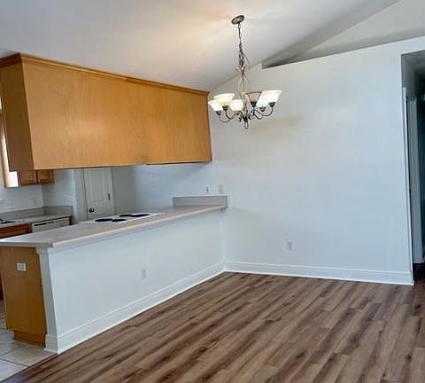 4th image of 3276 Emerson Ln