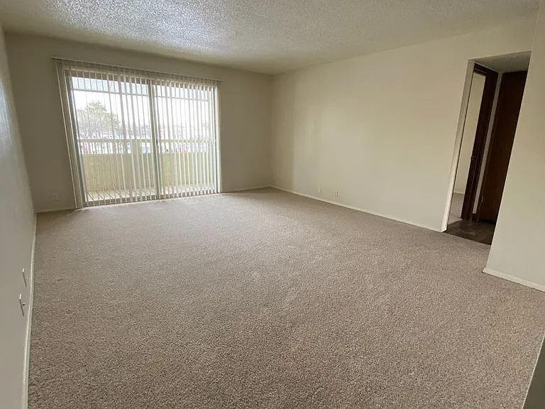 Pepper Tree Village Apartments — Photo 26