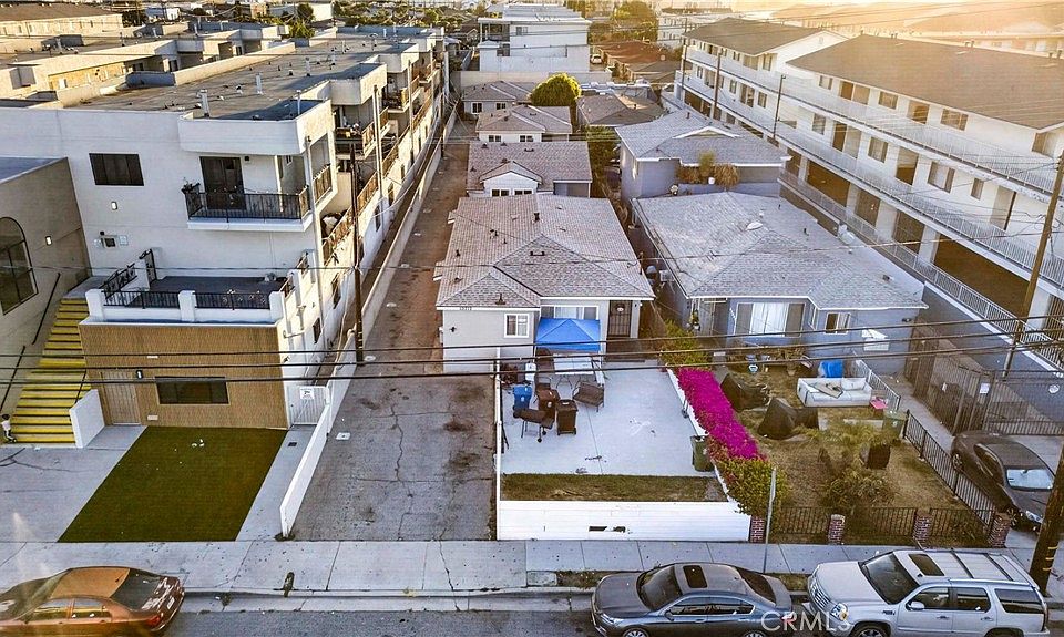 1st image of 13717 1/2 Yukon Ave #2