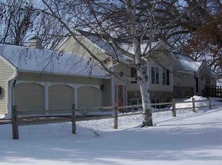 2345 Williams Point Dr, Stoughton, WI 53589
