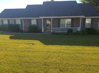 3201 Barksdale Cir, La Vergne, TN 37086