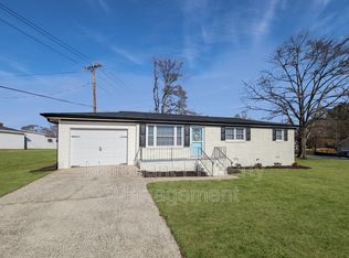 300 Bridge Rd, Taylors, SC 29687