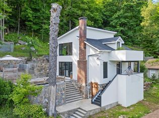 290 Mountain Rd, Pleasantville, NY 10570