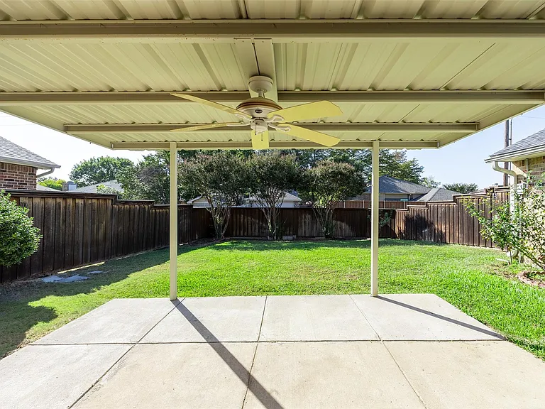 1512 Jabbet Dr — Photo 12