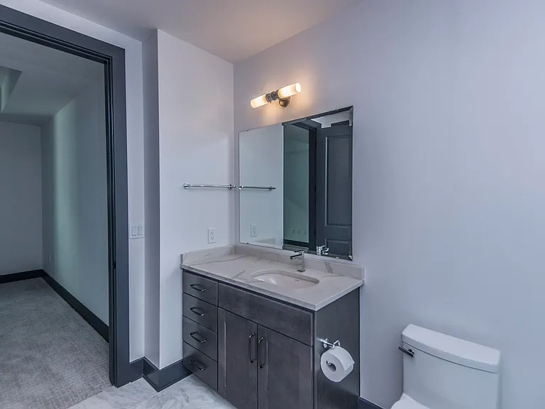 5 Gadsdenboro St #312 — Photo 11