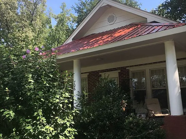 706 W Holland Ave, White Hall, AR 71602