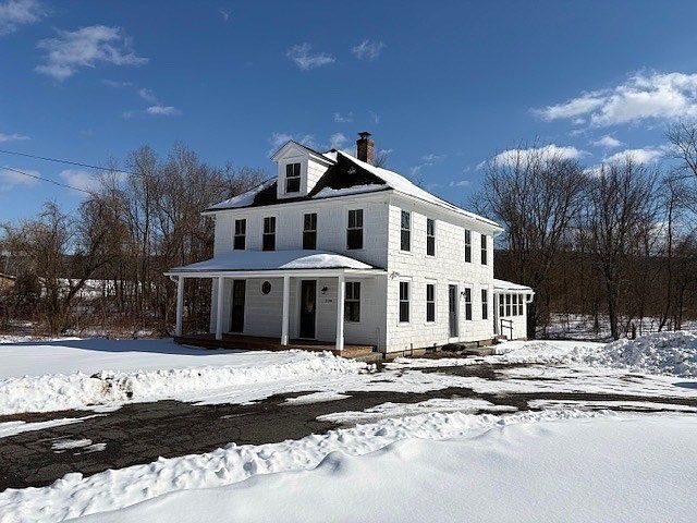 1st image of 208 Greenfield Rd