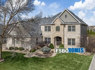 4018 Kathleen Way, Davenport, IA 52807