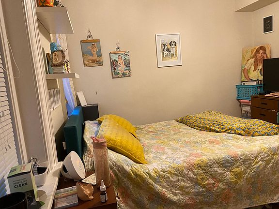 3rd image of 3333 W Grace St APT 2