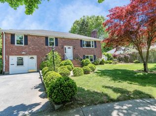67 Mosman St, Newton, MA 02465