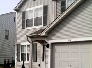 954 Biltmore Ct, Romeoville, IL 60446