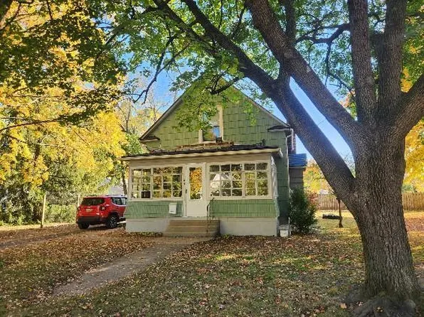 43 Willard Ave W, Battle Creek, MI 49037