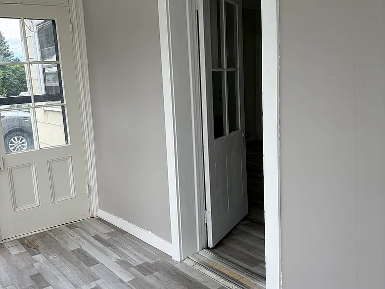 237 Jefferson Hts #2 — Photo 8