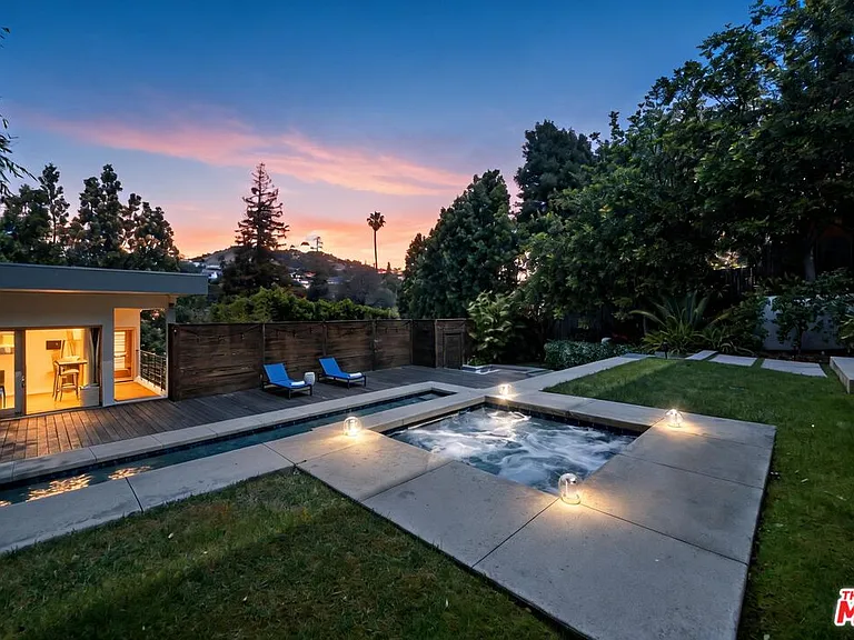 2035 De Mille Dr — Photo 33