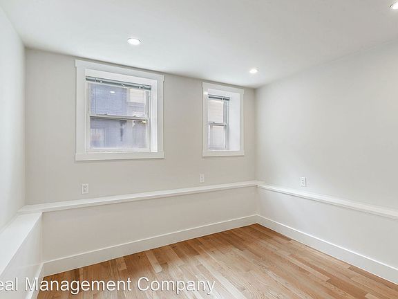 5th image of 517 Vallejo St #517A