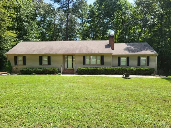 196 Martins Branch Dr, Aylett, VA 23009