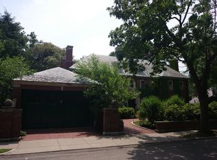 190 Ivy St, Brookline, MA 02446