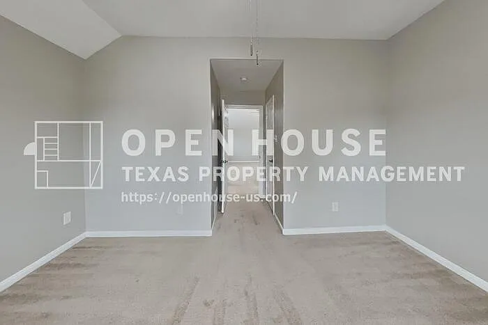 6714 Village Bridge Dr — Photo 12