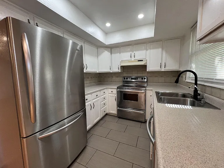 13071 Irving Ct — Photo 3