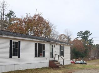 115 Cross St, Waldoboro, ME 04572
