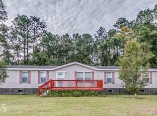 17 Hickory Cove Rd, Midway, GA 31320