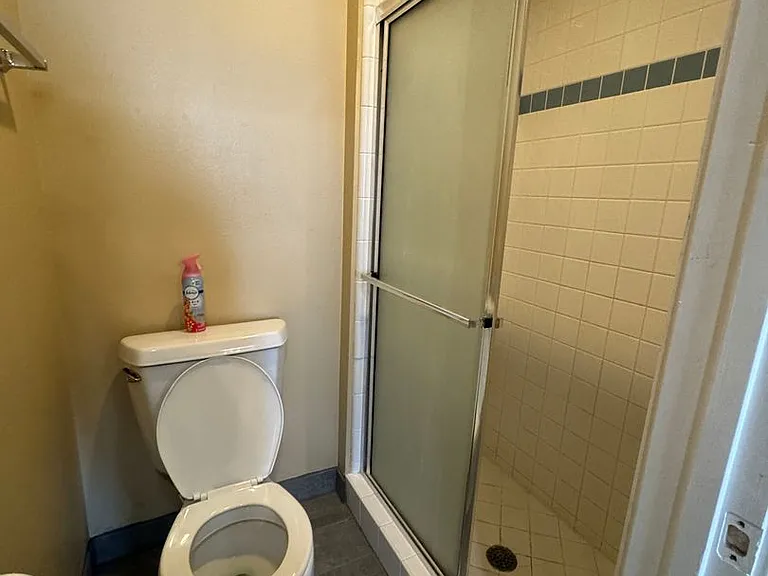 1541 N Riverside Ave #21 — Photo 13