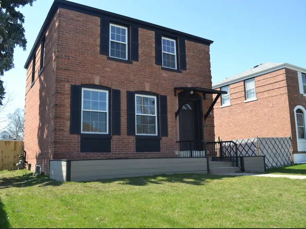 3434 S 56th Ct, Cicero, IL 60804