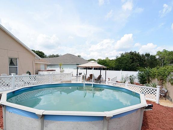 5th image of 10904 Dearden Cir