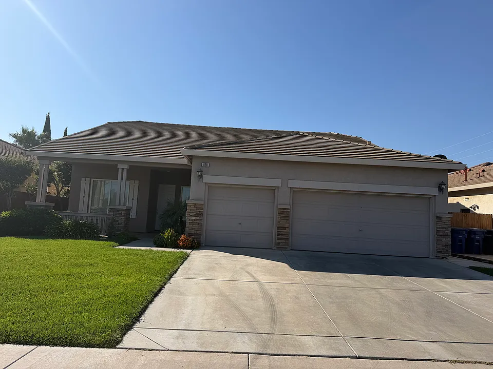 620 Rodeo Grounds Way